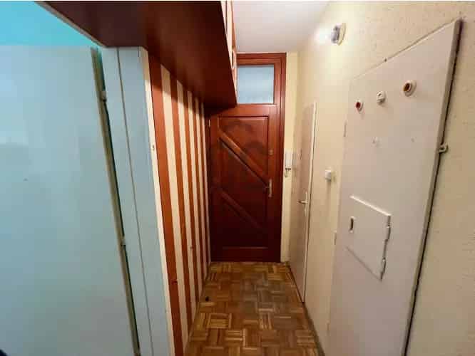 Székesfehérvári eladó panel lakás, DLK036245