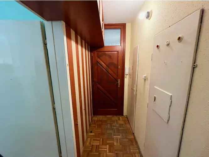 Székesfehérvári eladó panel lakás, DLK036245