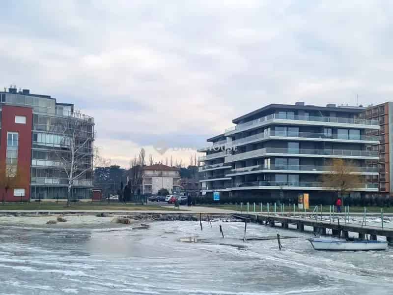 Telek Kiadó , Balatonszabadi, Dunántúl