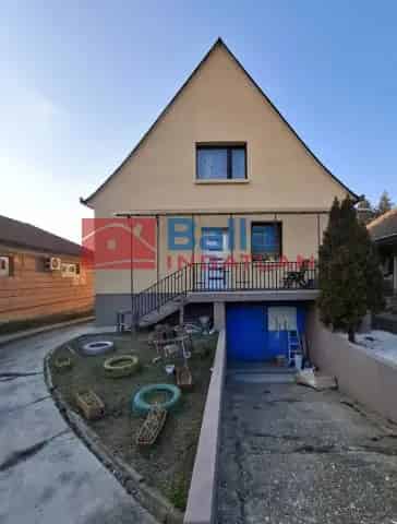 Veresegyház , Petőfi utca