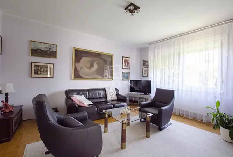 Lakás Kiadó , II. Rákóczi Ferenc út, Budapest, Közép-Magyarország