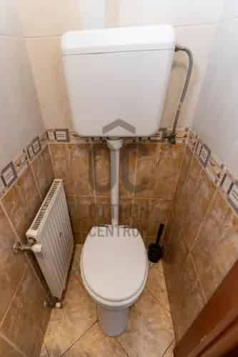 Szolnoki eladó családi ház, H503715