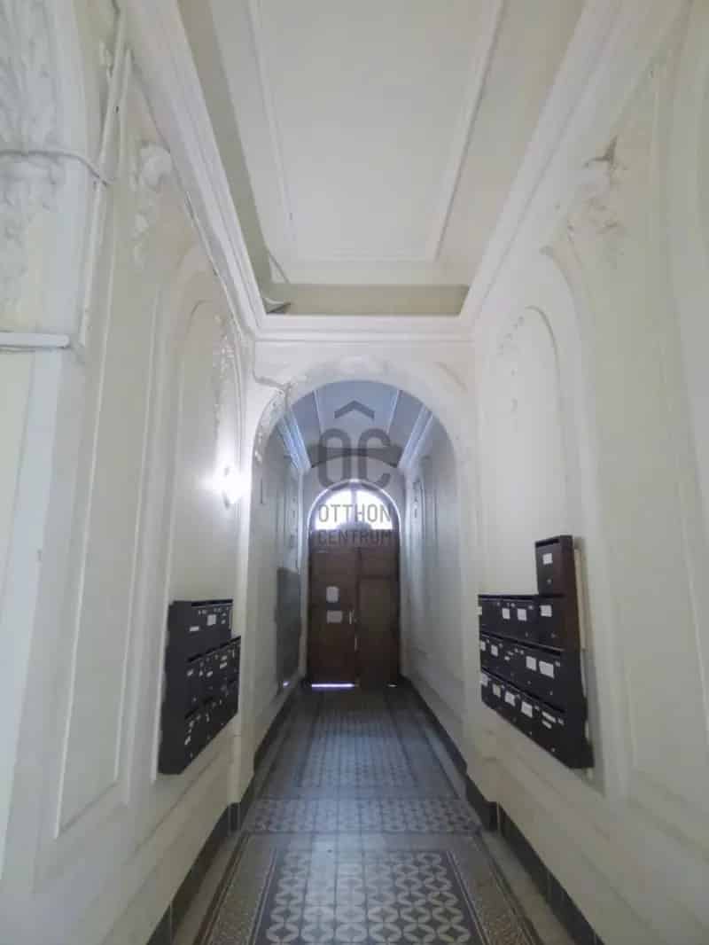 Lakás Kiadó , Budapest, Közép-Magyarország