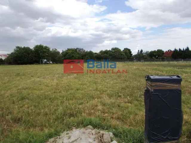Tököl Telek Eladó 816 m² Befektetésre Ideális