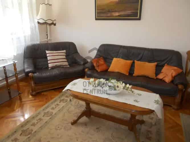 Dögei eladó családi ház, H506358