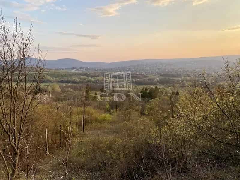 Telek Kiadó , Budapest, Közép-Magyarország