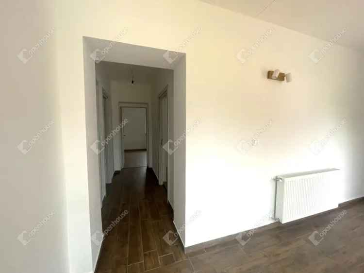 Ház Kiadó , Tatabányai járás, Dunántúl