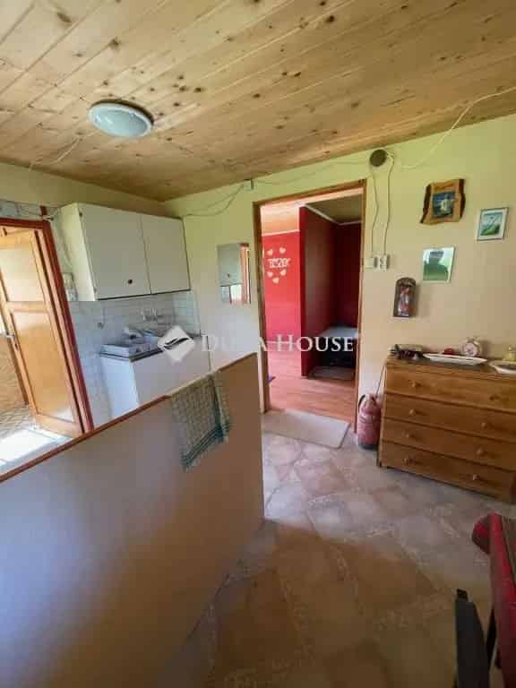 Ház Kiadó , Dunaújvárosi járás, Dunántúl