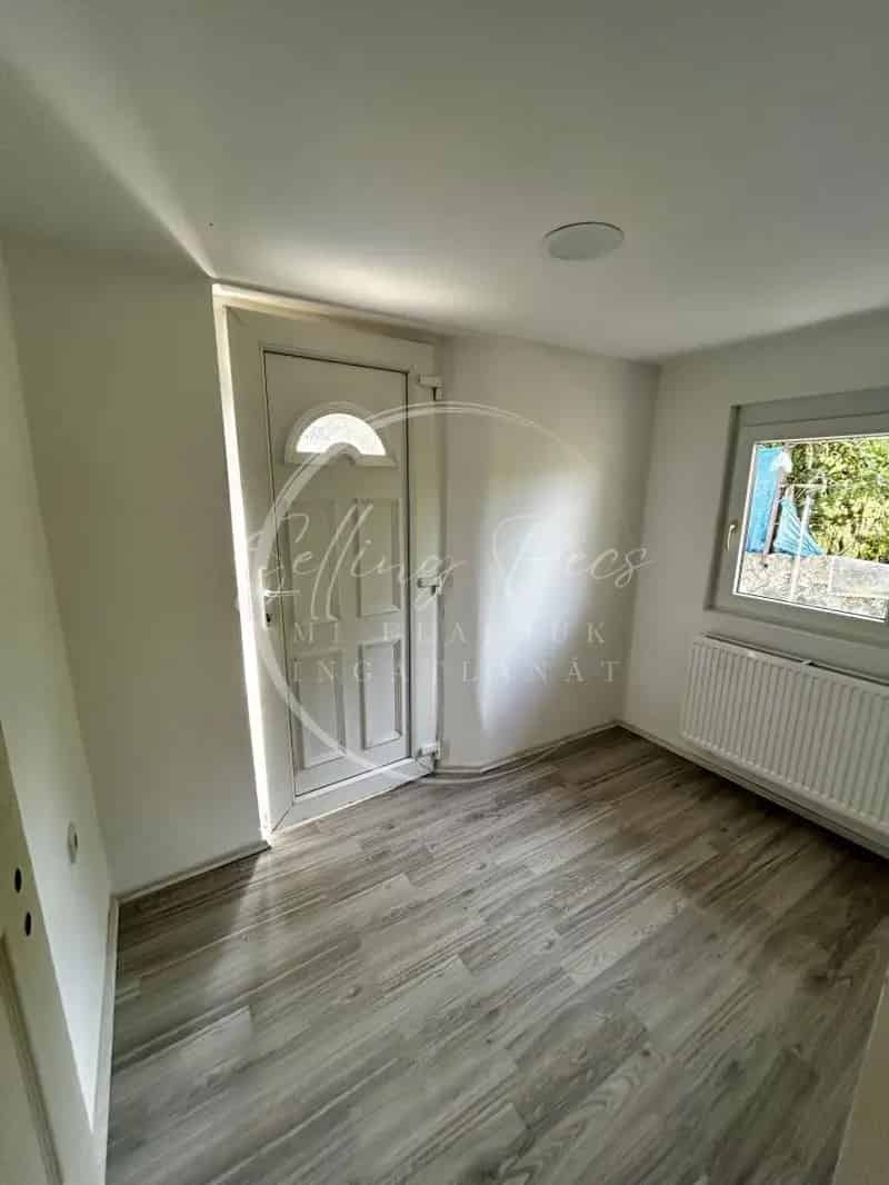 Ház Kiadó , Pécsi járás, Dunántúl