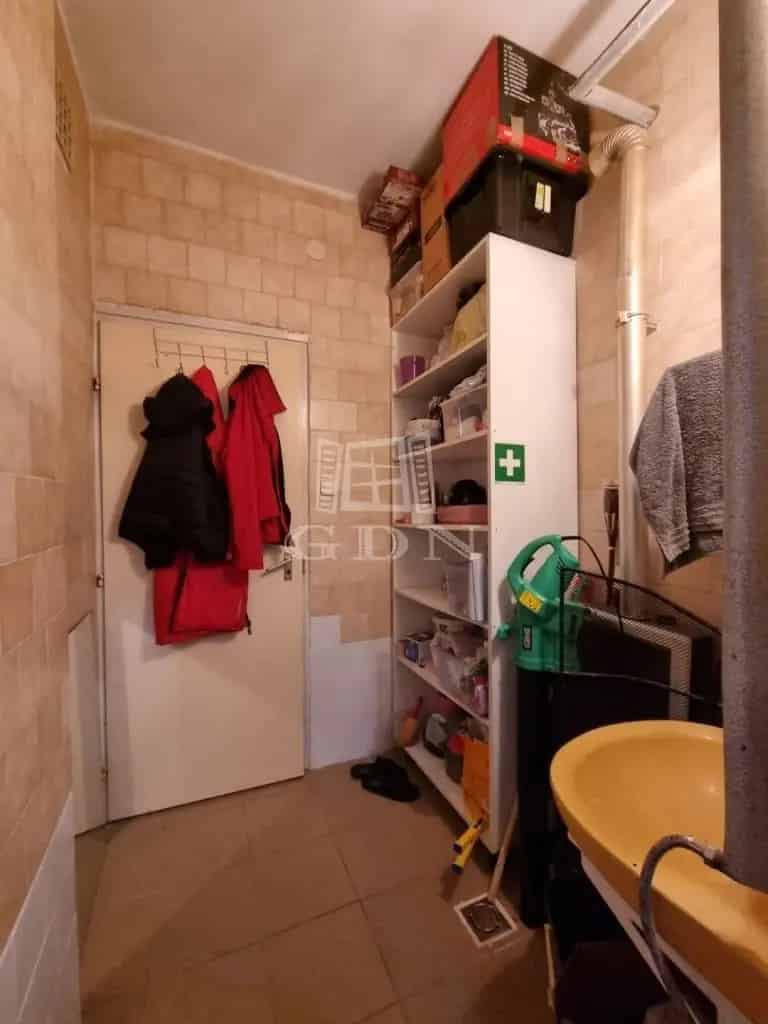 Üzleti célú Kiadó , Székesfehérvári járás, Dunántúl