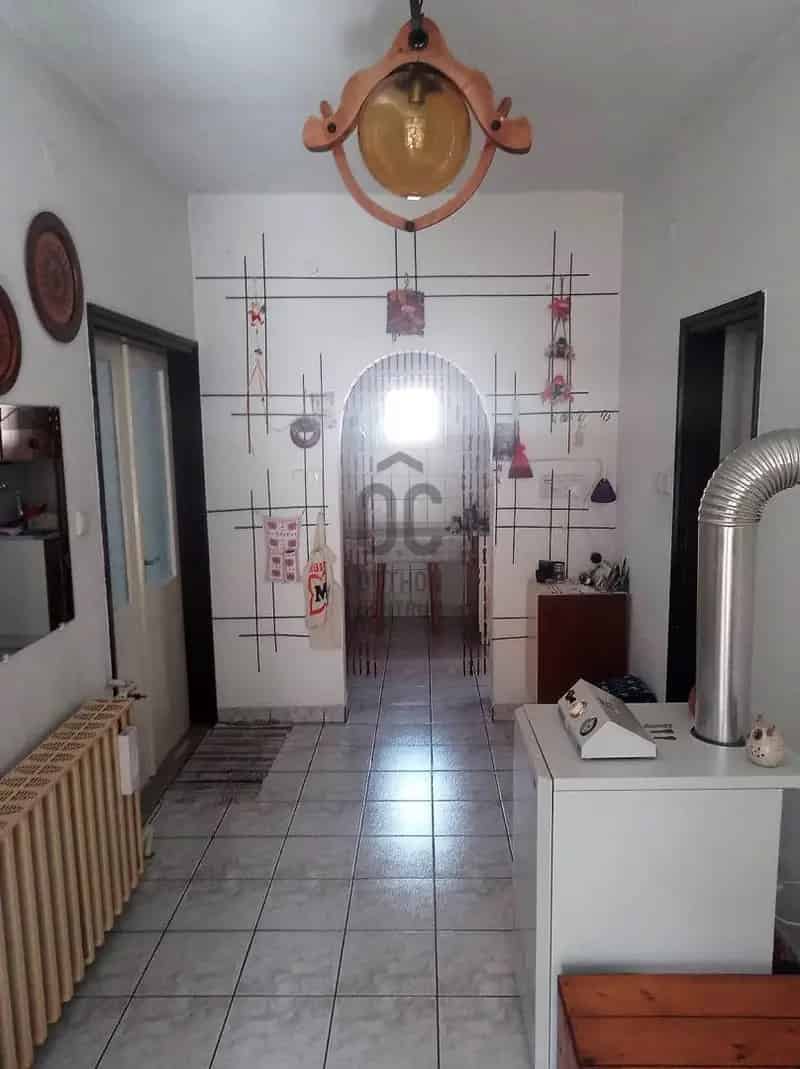 Ház Kiadó , Kisbéri járás, Dunántúl