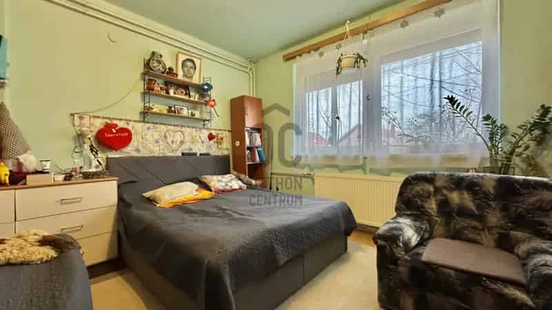 Gödöllői eladó családi ház, DHZ056835