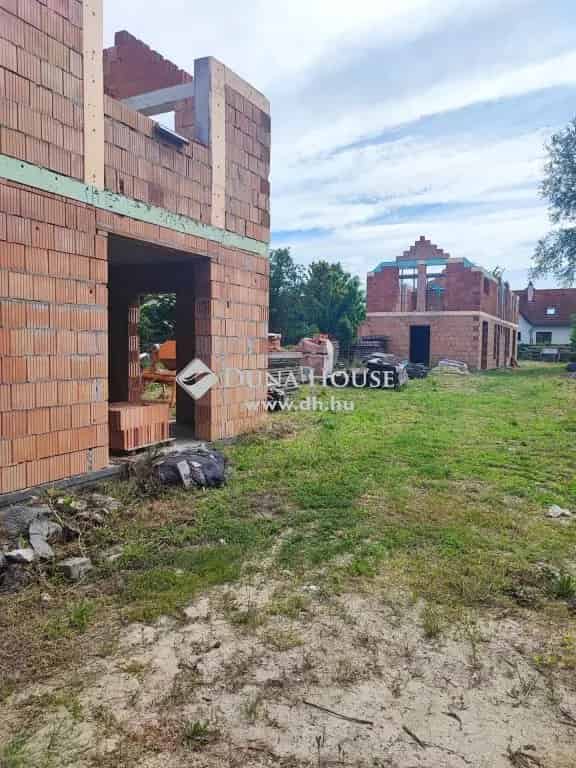 Ház Eladó , Budakalász, Közép-Magyarország