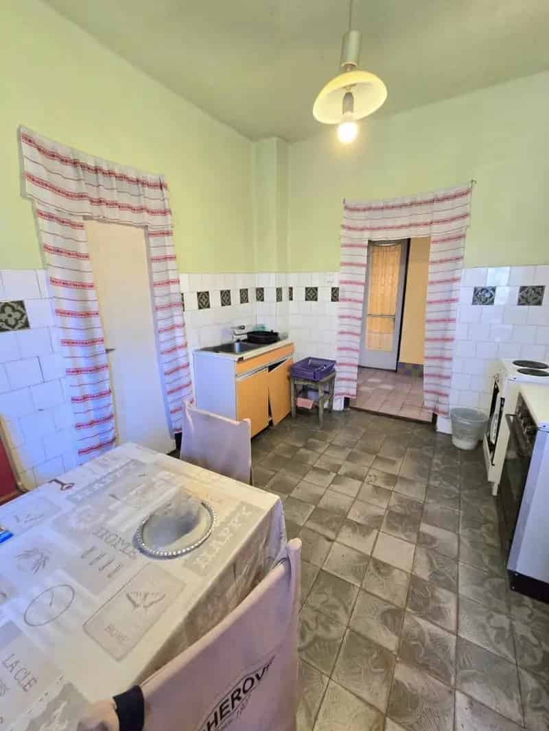 Ház Kiadó , Gönci járás, Alföld és Észak