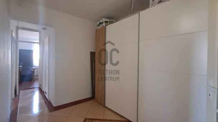Debreceni eladó panel lakás, H496700