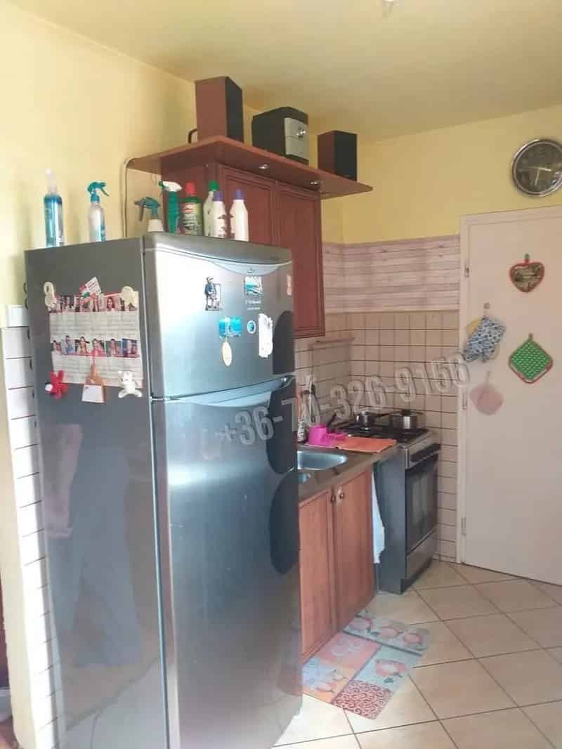 Ház Kiadó , Érdi járás, Közép-Magyarország