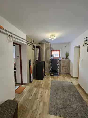 Buji eladó családi ház, DHZ097104