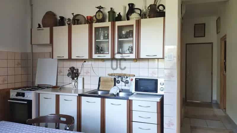 Ház Kiadó , Budapest, Közép-Magyarország