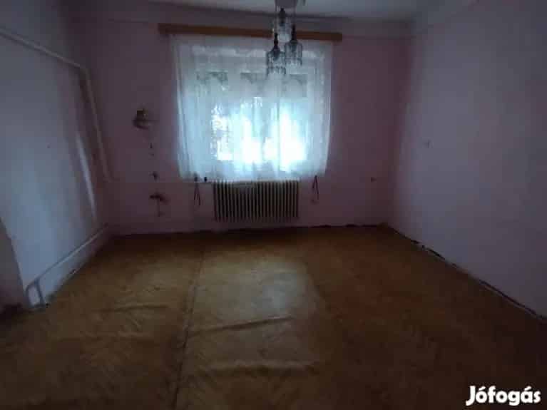 Gerla főutcáján 3 szobás, felújítandó családi ház eladó - Békéscsaba, Ház - Jófogás Ingatlan