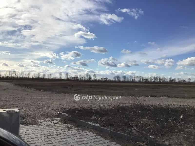 Telek Kiadó , Dabasi járás, Közép-Magyarország