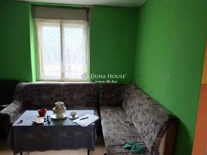 Ház Eladó , Iváncsa, Dunántúl