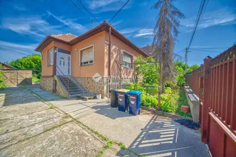 Ház Eladó , Budapest, Közép-Magyarország