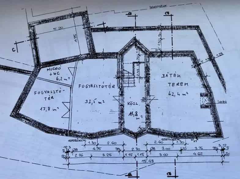 Móri városközpont üzlethelyiség 110 7 m2 azonnal költözhető
