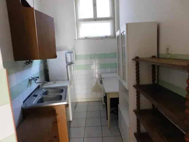 Lakás Kiadó , Kaposvár, Dunántúl