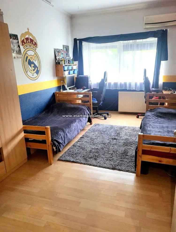 Ház Kiadó , Budapest, Közép-Magyarország