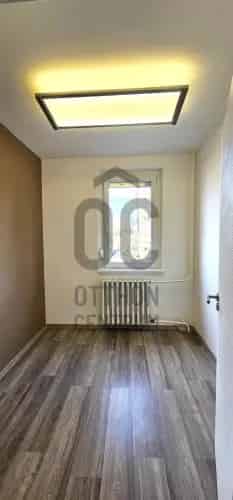 Budapest III. kerületi eladó panel lakás, H499967