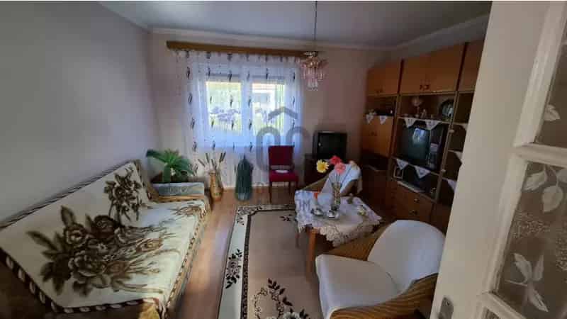 Bodrogolaszi családi ház eladó - 3 hálószoba, garázs, CSOK