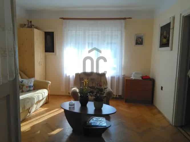 Kaposvári eladó családi ház, DHZ075593