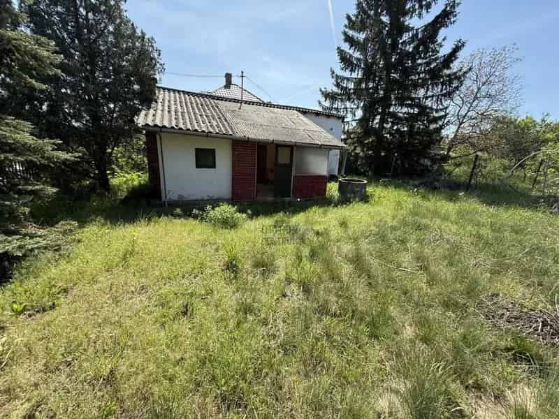 Telek Kiadó , Váci járás, Közép-Magyarország
