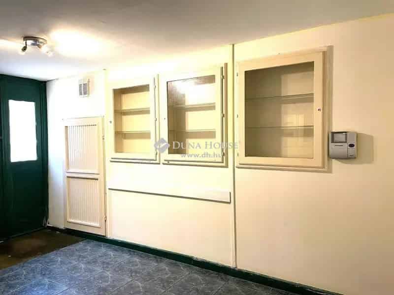 Lakás Eladó , Budakeszi, Közép-Magyarország