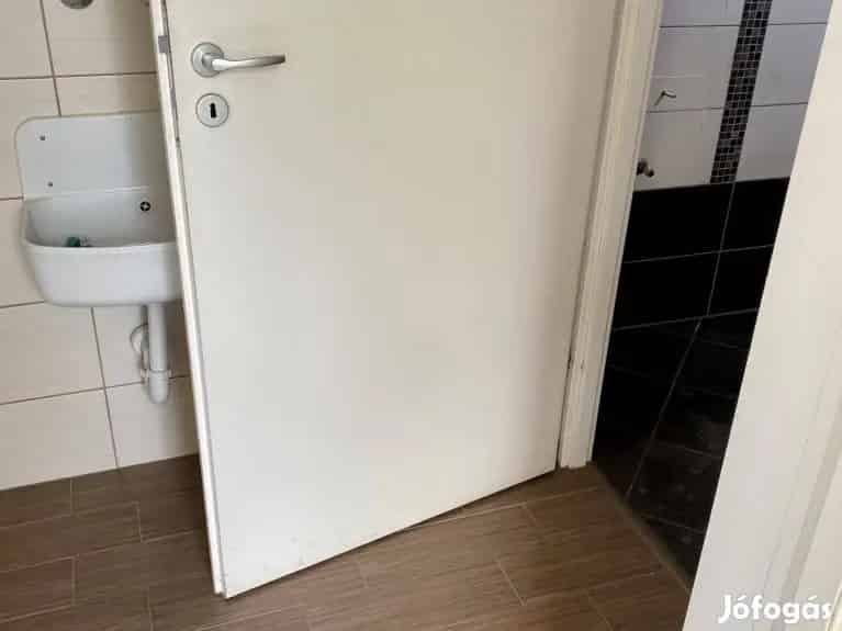 Mór központjában Kapucinus téren ingatlan eladó !!! - Mór, Lakás - Jófogás Ingatlan