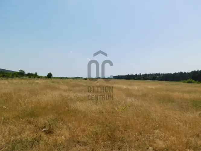 Balatonakalii eladó telek, T031534