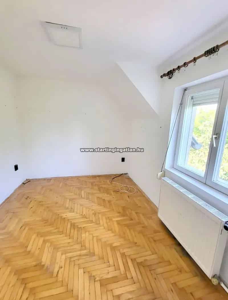 Ház Kiadó , Budapest, Közép-Magyarország