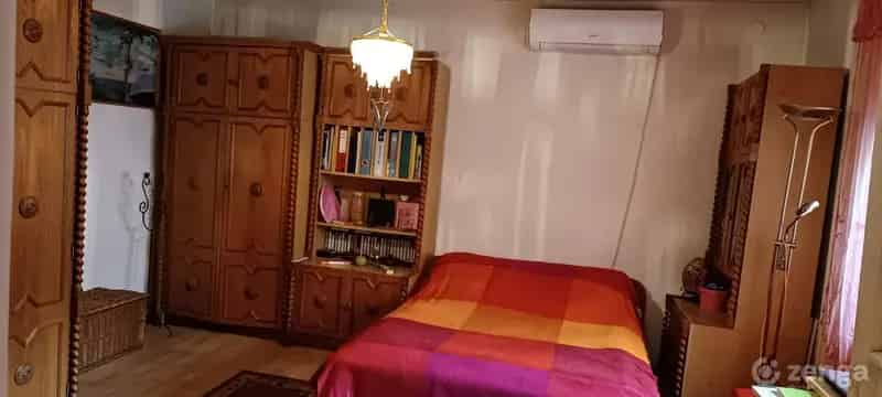 Ház Kiadó , Szigetszentmiklósi járás, Közép-Magyarország