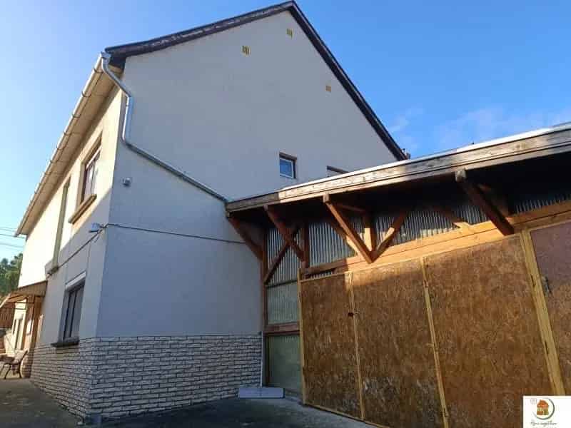 Ház Kiadó , Esztergomi járás, Dunántúl