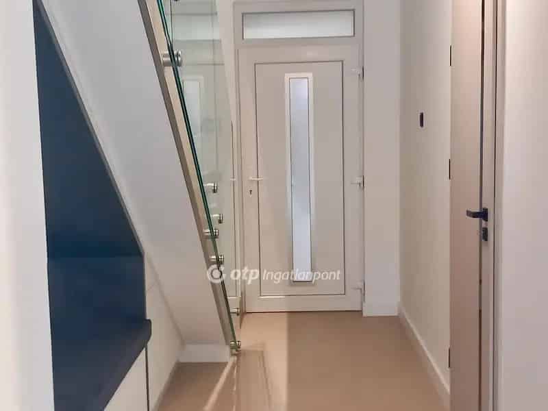 170 m2-es Luxus Ikerház Debrecenben Eladó