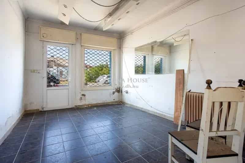Sashalom HÉV-nél üzleti célú családi ház eladó 175m2 764m2 telekkel
