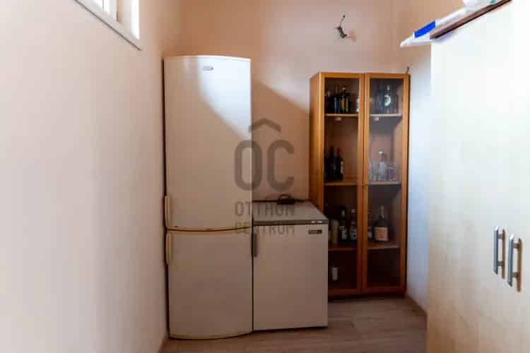 Szolnoki eladó családi ház, H501539