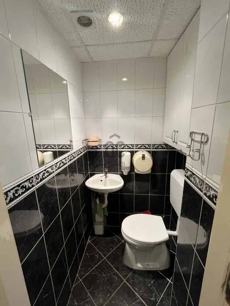 Üzleti célú Kiadó , Tatabányai járás, Dunántúl