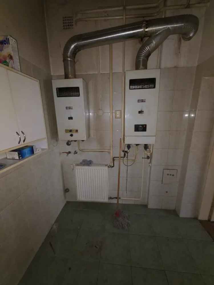 Ház Kiadó , Budapest, Közép-Magyarország