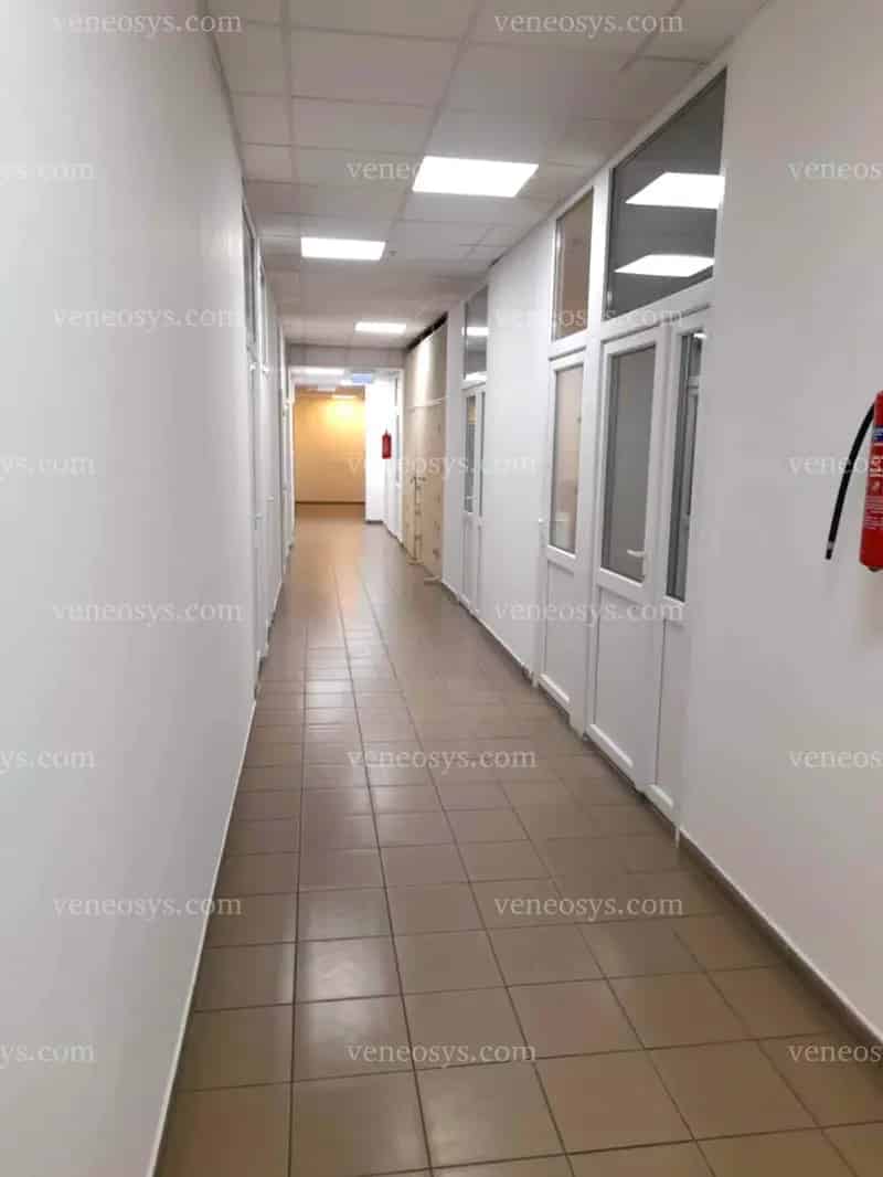 Kiadó üzlethelyiség forgalmas belvárosi környezetben!