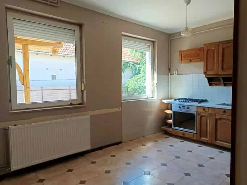 116m2 Családi Ház Két Terasszal és Garázzsal Eladó