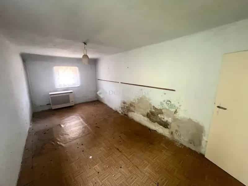 Ganztelep Családi Ház Eladó - Felújítandó