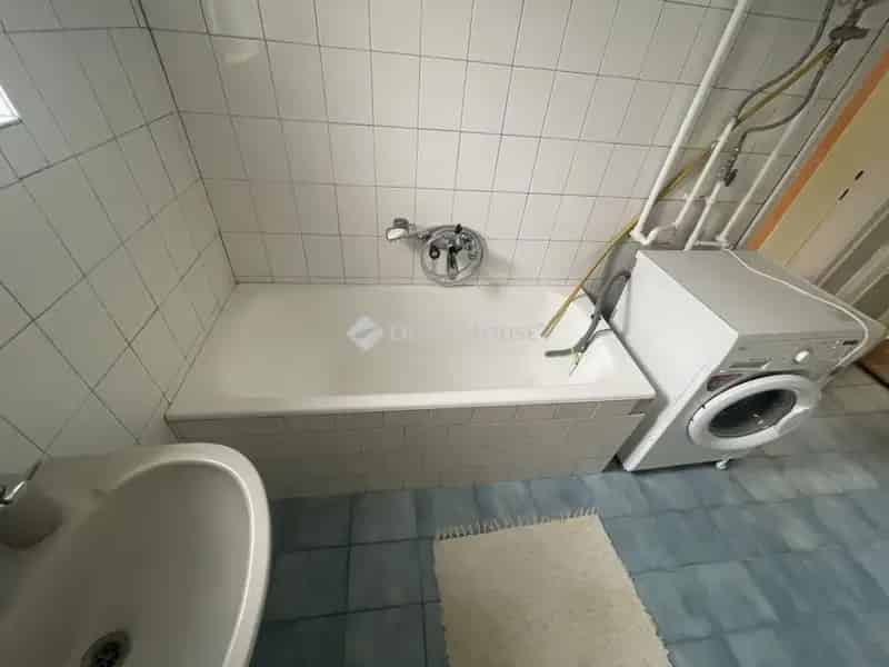 Ház Kiadó , Kecskeméti járás, Alföld és Észak