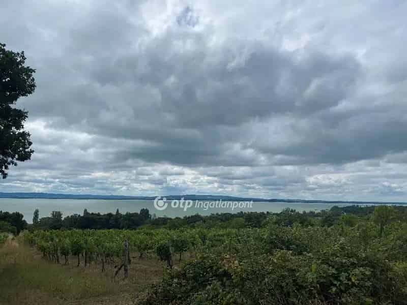 Telek Kiadó , Balatonfüredi járás, Dunántúl