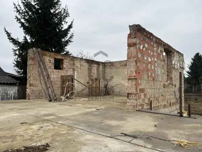 Debreceni eladó telek, T039017